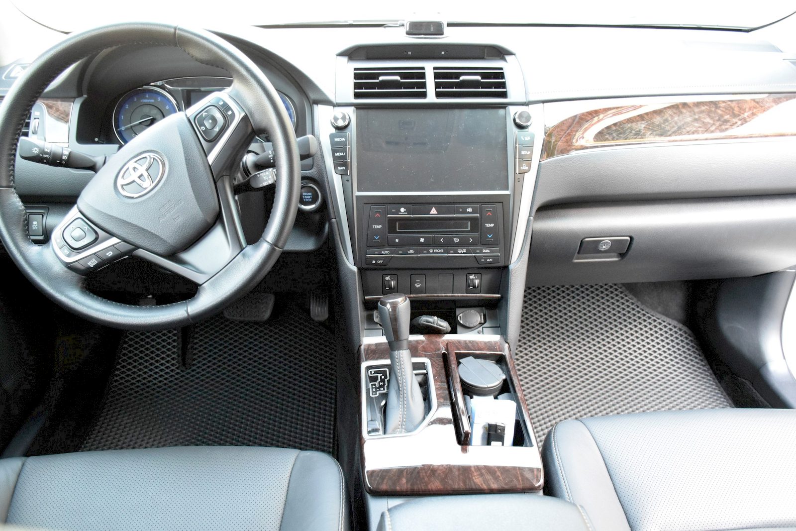 EVA автоковрики для Toyota Camry (XV50) 2011-2015 — xv55_camry_1 resized